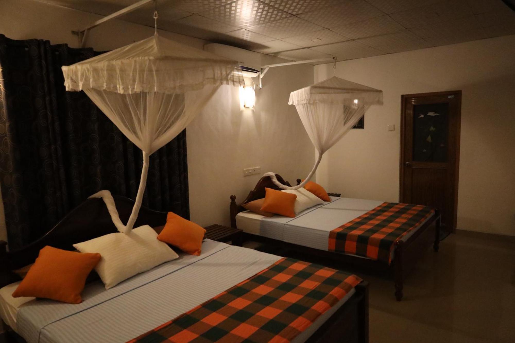 Max Safari Villa Удавалаве Екстериор снимка