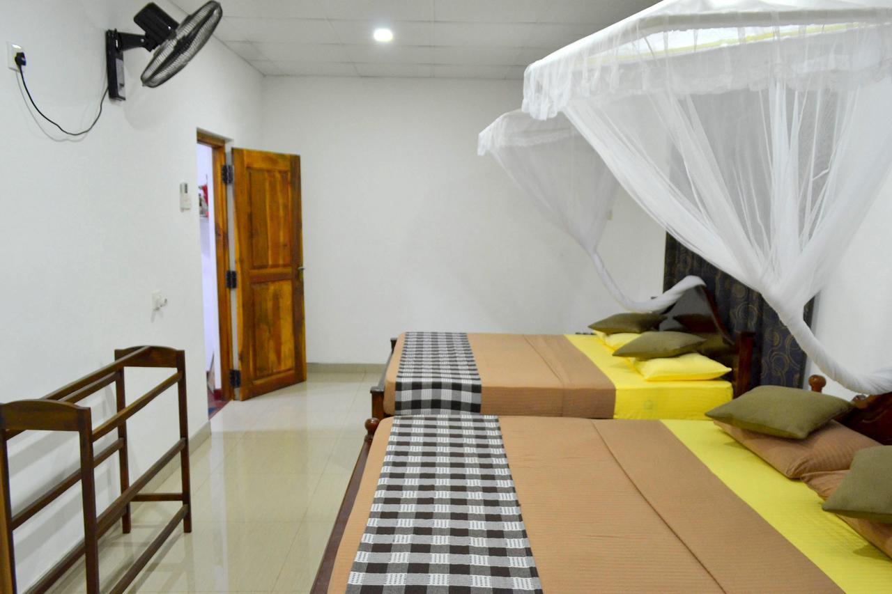 Max Safari Villa Удавалаве Екстериор снимка