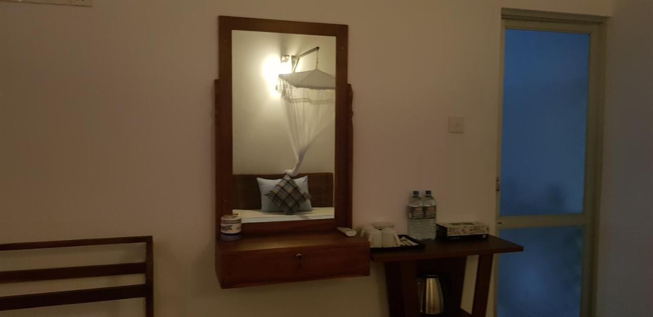 Max Safari Villa Удавалаве Екстериор снимка